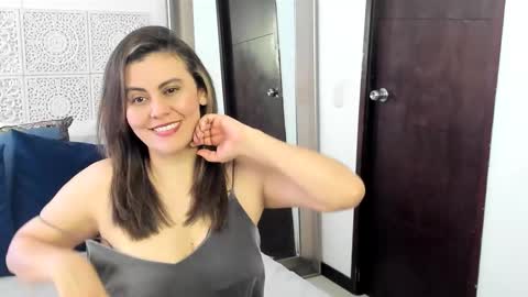 Victoria online show from February 22, 2025, 6:08 pm