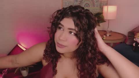 maya_house online show from February 21, 2026, 4:57 am