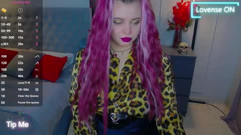 Maya Mils online show from February 24, 2025, 1:13 am