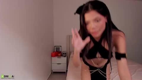 Maya online show from October 24, 2025, 3:30 pm