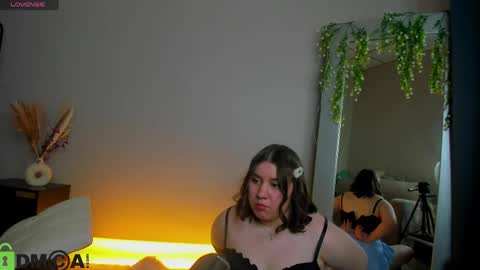 Snapshot of maya_raay chatting on April 30, 2026, 9:15 am Maya online show from April 30, 2026, 9:15 am