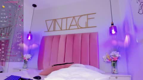 Snapshot of mayacardenas chatting on February 23, 2025, 6:28 am Maya online show from February 23, 2025, 6:28 am