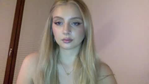 mayaflirt online show from March 24, 2026, 9:31 pm