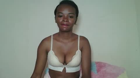 mayalabelle online show from January 16, 2026, 3:54 am