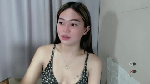 mayasally_ online show from February 4, 2025, 7:51 am