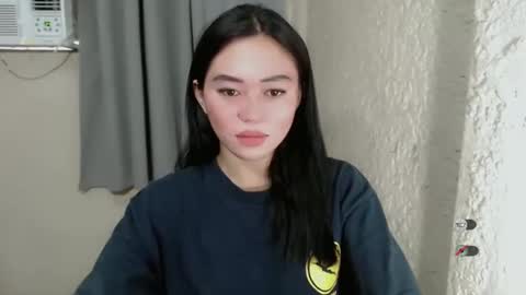 mayasally_ online show from March 5, 2025, 6:01 am