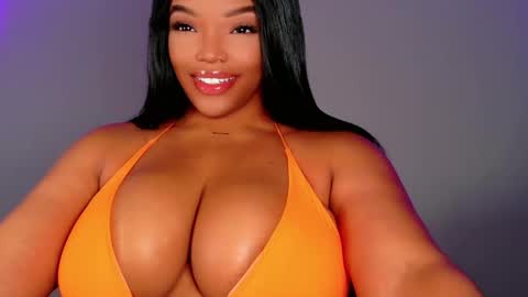 MayBabi online show from September 10, 2025, 10:59 am