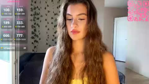 Snapshot of maybelletine chatting on July 24, 2026, 5:38 am Sophie online show from July 24, 2026, 5:38 am