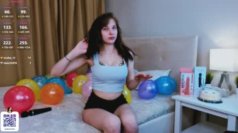 Snapshot of maybetease chatting on April 5, 2026, 7:11 pm Nika - its my first day here online show from April 5, 2026, 7:11 pm