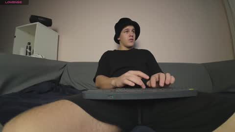 Slava and Alextatto online show from December 10, 2024, 7:58 am