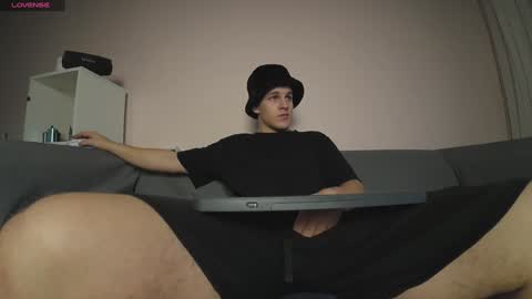 Slava and Alextatto online show from December 10, 2024, 6:38 pm