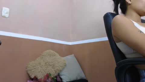 Mayka online show from September 21, 2025, 9:38 pm