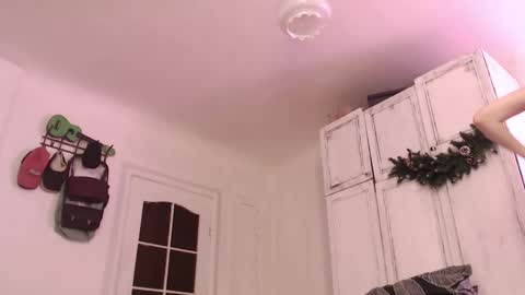 mayrumey online show from January 10, 2025, 6:28 pm