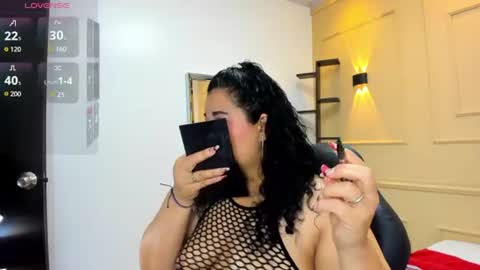 Snapshot of mayte1096 chatting on July 17, 2026, 9:19 pm M A Y T E online show from July 17, 2026, 9:19 pm