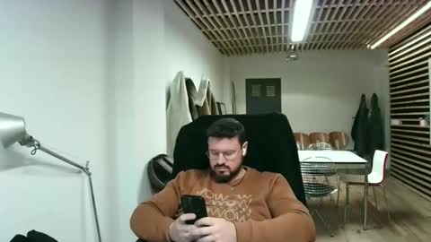 maythe4bwu online show from February 2, 2025, 11:19 am