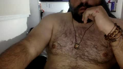 Snapshot of mbotve chatting on October 27, 2025, 12:26 am VzlaMan online show from October 27, 2025, 12:26 am