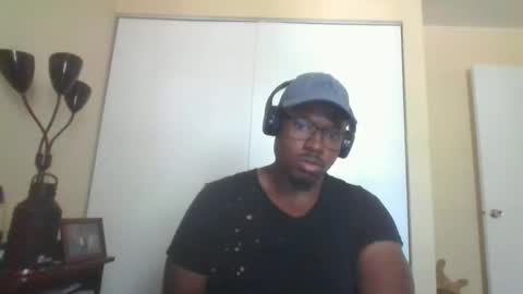 Mark online show from September 22, 2025, 3:14 pm