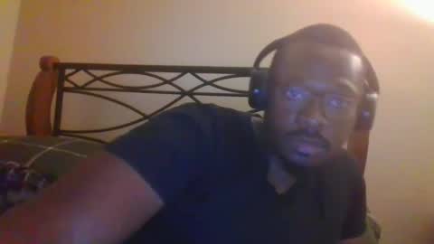 Mark online show from October 8, 2025, 4:21 am