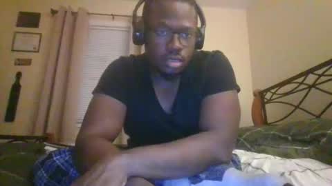 Mark online show from October 17, 2025, 4:37 am