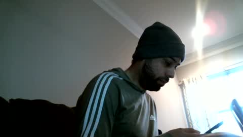 Snapshot of mcbuster11 chatting on February 10, 2025, 12:50 pm mcbuster11 online show from February 10, 2025, 12:50 pm