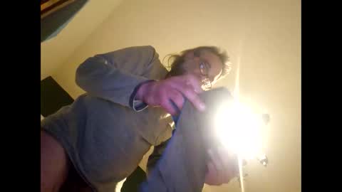 mccock16cm online show from April 17, 2026, 12:13 am