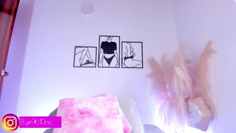 Ellie online show from March 17, 2026, 9:51 pm