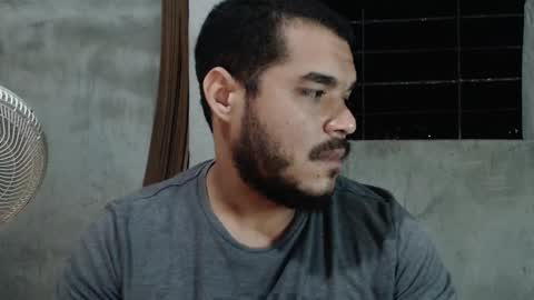 Snapshot of mcgregor_sexhot chatting on March 8, 2025, 3:17 am Mcgregor online show from March 8, 2025, 3:17 am