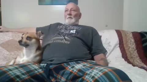 Snapshot of mdane99 chatting on January 6, 2025, 11:42 pm mdane99 online show from January 6, 2025, 11:42 pm