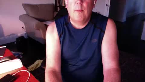Snapshot of mdog9669 chatting on June 1, 2026, 1:29 am mdog9669 online show from June 1, 2026, 1:29 am
