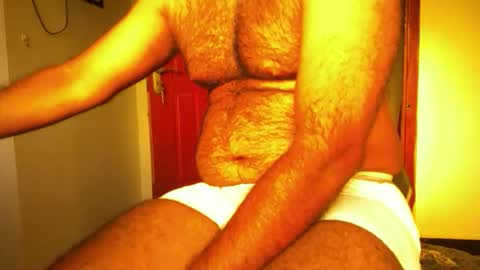 Snapshot of me_hai12 chatting on March 6, 2026, 12:01 pm me_hai12 online show from March 6, 2026, 12:01 pm