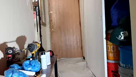 Snapshot of meatman2018 chatting on December 31, 2024, 6:13 pm Meatman2018 online show from December 31, 2024, 6:13 pm