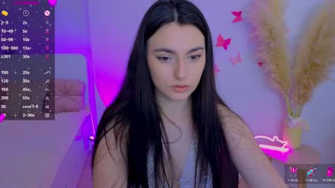 Dina online show from April 12, 2026, 7:52 pm