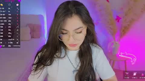 Dina online show from June 23, 2026, 9:13 pm