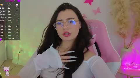 Dina online show from July 9, 2026, 9:19 pm