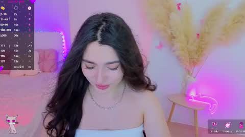 Dina online show from July 28, 2026, 9:03 pm