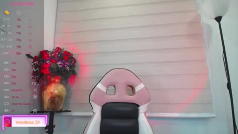 Johana  online show from February 20, 2026, 11:32 am