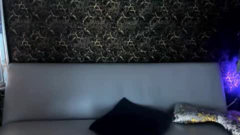 Snapshot of medusa_ts chatting on October 31, 2025, 9:10 am Medusa Ts online show from October 31, 2025, 9:10 am