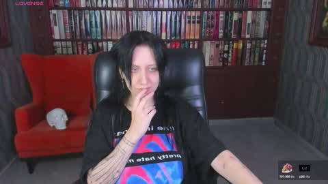 Medusa online show from September 26, 2025, 1:04 pm