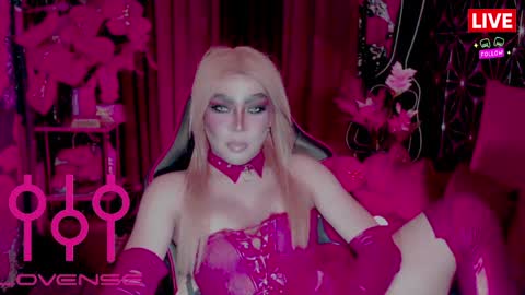 THE QUEEN ALPHA   Queen Medusa Prey online show from April 1, 2026, 5:52 am