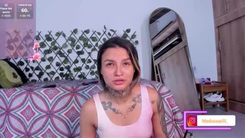 Snapshot of medussa13 chatting on January 7, 2026, 2:08 pm medussa13 online show from January 7, 2026, 2:08 pm