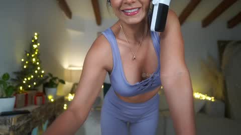 Andrea  online show from December 8, 2024, 10:36 pm