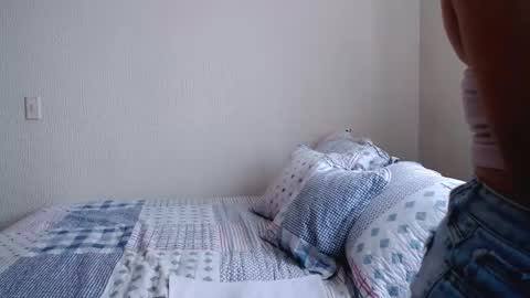 anna online show from March 12, 2025, 9:45 pm