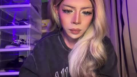 GODDESS OF ALL GODDESSES online show from April 3, 2026, 10:41 pm