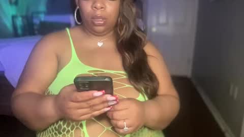 Southern Peach online show from December 23, 2024, 3:40 am