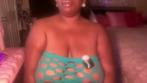Southern Peach online show from June 11, 2026, 2:22 am