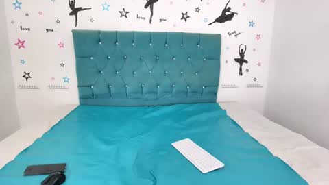 megaan_sexxx online show from June 11, 2026, 2:53 am