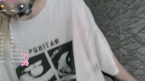Snapshot of megan__ami chatting on June 7, 2026, 2:43 pm Megan online show from June 7, 2026, 2:43 pm