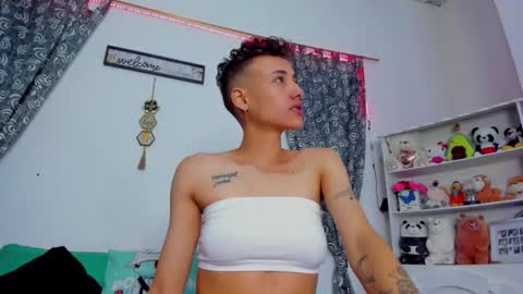 M E G A N online show from September 30, 2025, 7:19 pm