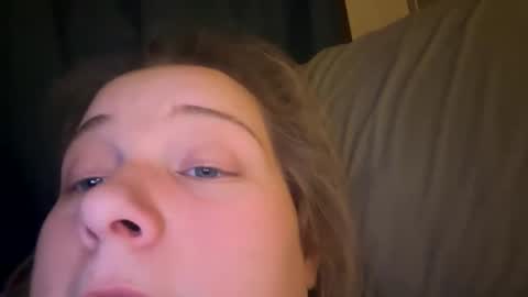 Snapshot of megan_blondiee chatting on December 9, 2024, 2:13 am Blondie online show from December 9, 2024, 2:13 am