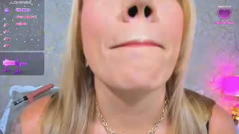 Puedes llamarme angy online show from June 9, 2026, 10:54 pm